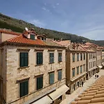 Bota Palace