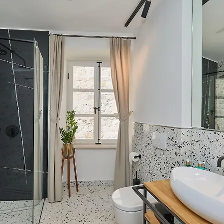 Bota Palace 4*