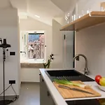 Bota Palace Bed and Breakfast 4*