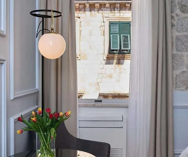 Bota Palace Alojamento de Acomodação e Pequeno-almoço Dubrovnik