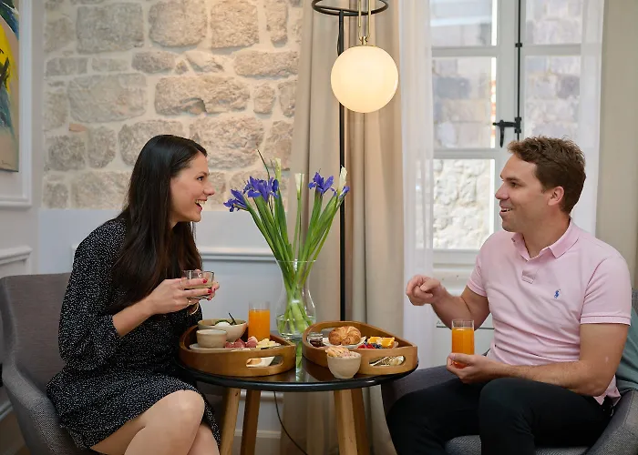 Alojamento de Acomodação e Pequeno-almoço Bota Palace Dubrovnik