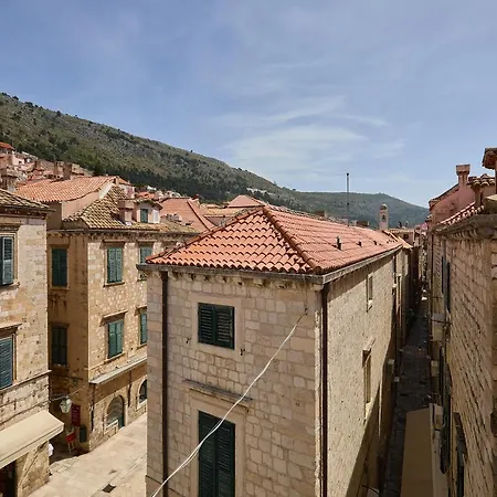 Bota Palace Bed and breakfast 4*